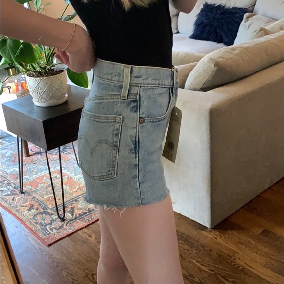 High waisted - Button up Levi Jeans - Picture 5 of 6